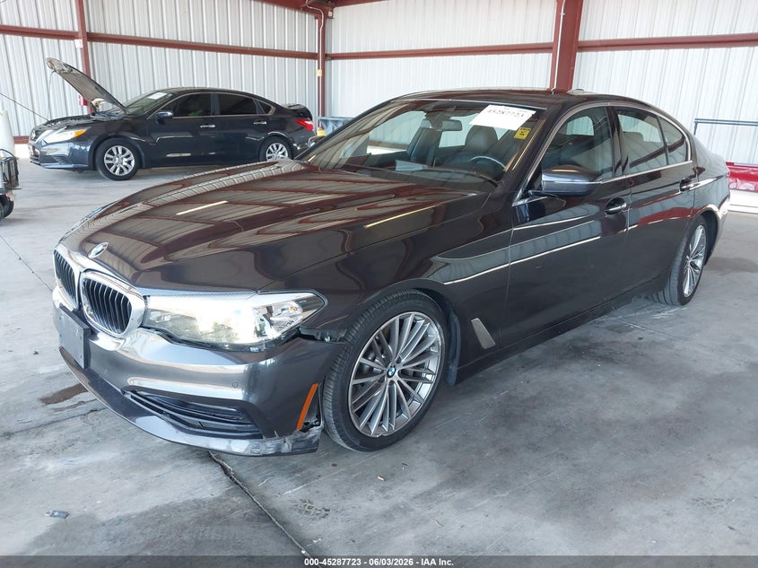 2018 BMW 5er VIN WBAJA5C54JWA57709 IAAI salvage auction — SIDE, Salvage Title, sold $7,050 on 2026-07-14 (photo 2)