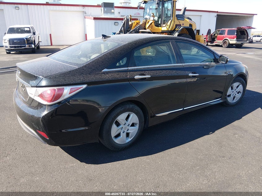 2012 Hyundai Sonata hybrid VIN KMHEC4A49CA036124 IAAI salvage auction — NORMAL WEAR, Regular (Nevada), sold $625 on 2026-07-31 (photo 4)