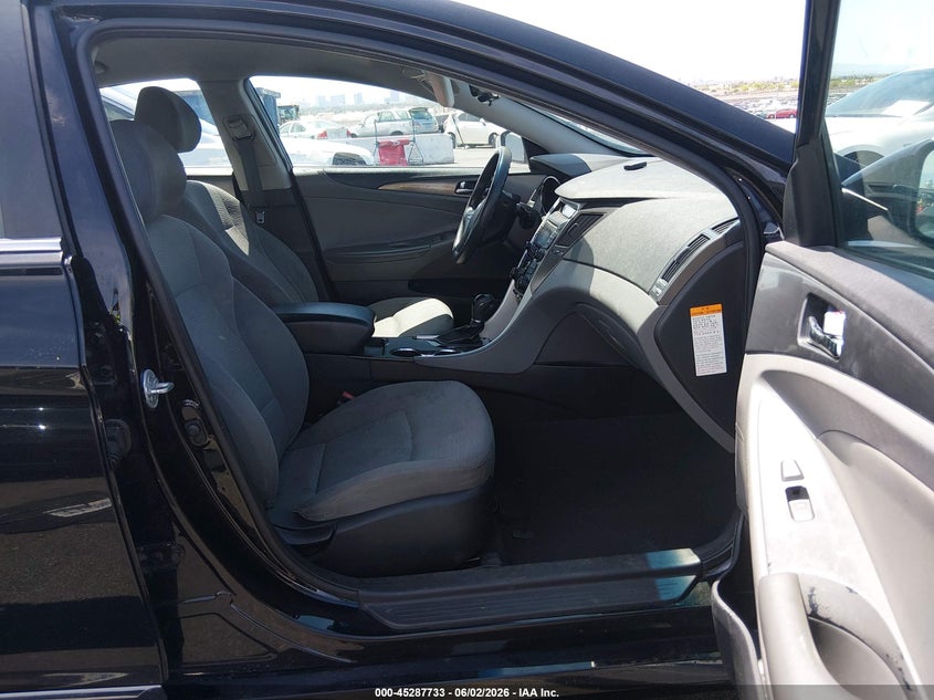 2012 Hyundai Sonata hybrid VIN KMHEC4A49CA036124 IAAI salvage auction — NORMAL WEAR, Regular (Nevada), sold $625 on 2026-07-31 (photo 5)