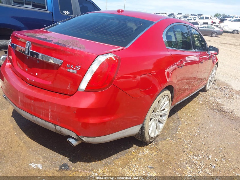 2009 Lincoln Mks VIN 1LNHM94R09G618388 IAAI salvage auction — NORMAL WEAR, Clear (Mississippi), sold $250 on 2026-07-18 (photo 4)