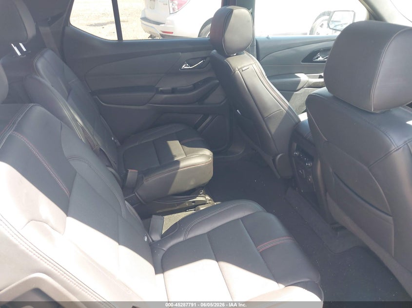 2022 Chevrolet Traverse VIN 1GNEVJKW7NJ129814 IAAI salvage auction — REAR END, Salvage Title, sold $7,200 on 2026-07-25 (photo 8)