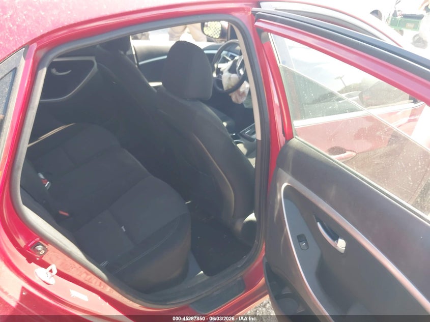 2014 Hyundai Elantra VIN KMHD35LH7EU170973 IAAI salvage auction — FRONT END, Salvage Title, sold $50 on 2026-07-21 (photo 8)