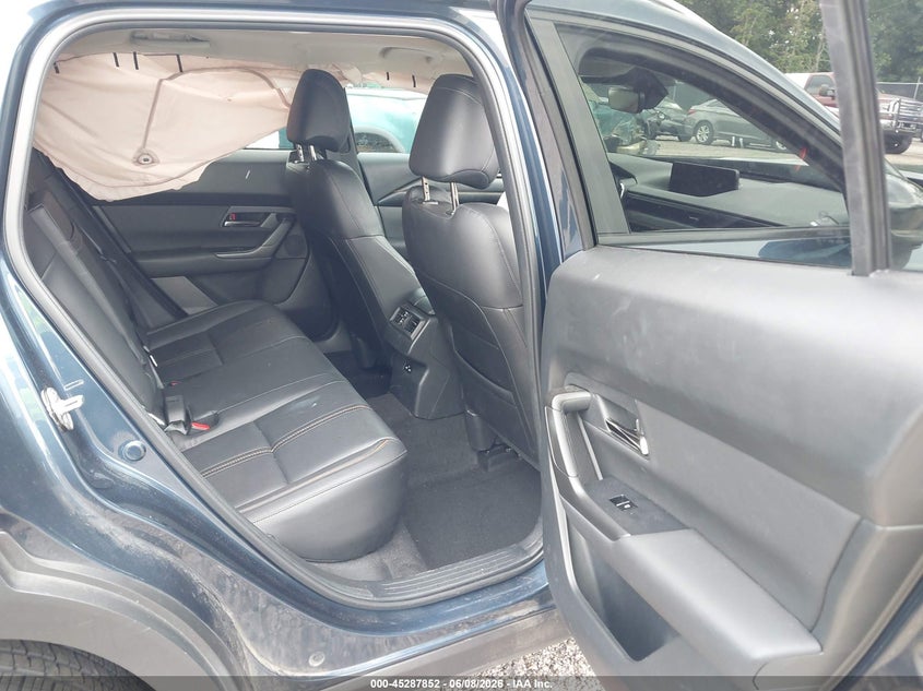 2023 Mazda Cx-50 VIN 7MMVABEM3PN130877 IAAI salvage auction — FRONT END, Salvage Title, sold $6,550 on 2026-07-15 (photo 8)