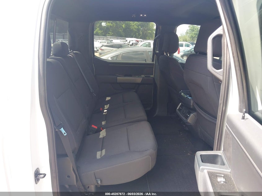 2025 Ford F-150 VIN 1FTFW3L5XSKD65617 IAAI salvage auction — LEFT FRONT, Salvage Title, sold $23,600 on 2026-07-30 (photo 8)