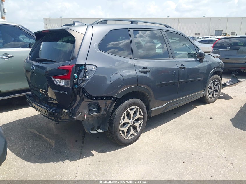 2021 Subaru Forester VIN JF2SKAFC2MH465950 IAAI salvage auction — FRONT & REAR, Original (Texas), sold $2,300 on 2026-07-16 (photo 4)