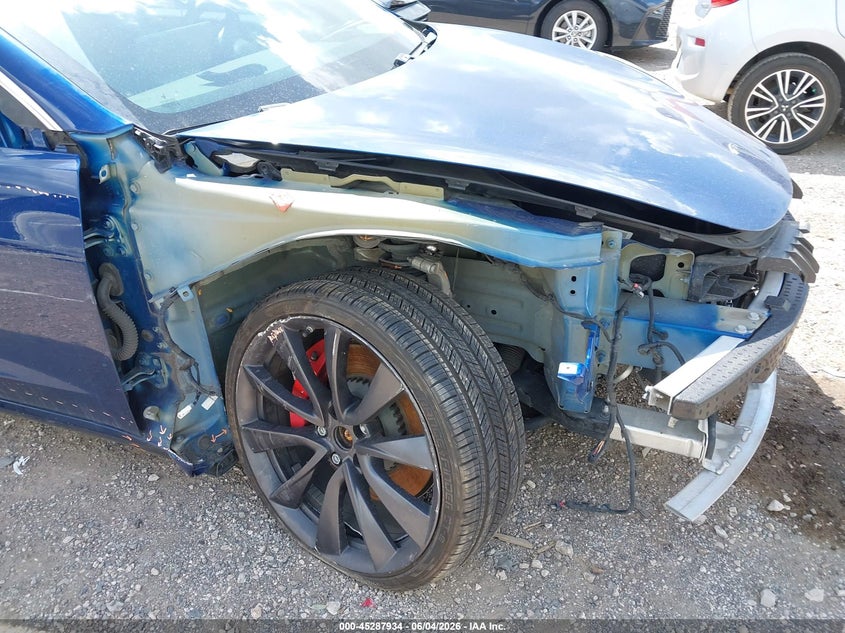 2020 Tesla Model 3 VIN 5YJ3E1ECXLF647048 IAAI salvage auction — RIGHT FRONT, Salvage Title, sold $7,750 on 2026-07-16 (photo 6)