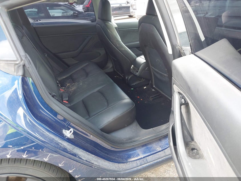 2020 Tesla Model 3 VIN 5YJ3E1ECXLF647048 IAAI salvage auction — RIGHT FRONT, Salvage Title, sold $7,750 on 2026-07-16 (photo 8)