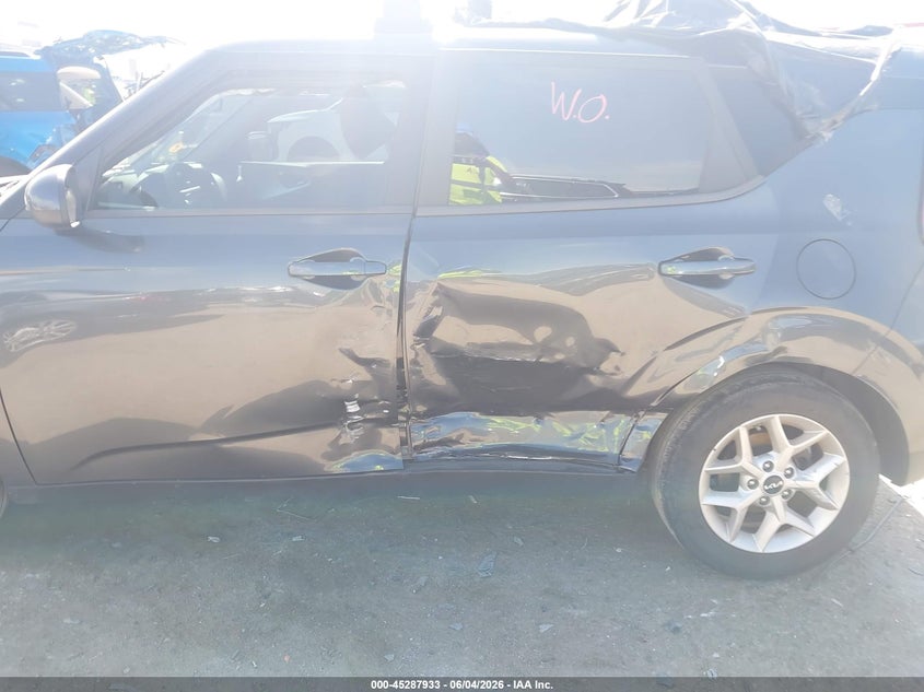 2024 Kia Soul VIN KNDJ23AU3R7909467 IAAI salvage auction — LEFT SIDE, Salvage (Texas), sold $4,000 on 2026-07-28 (photo 6)