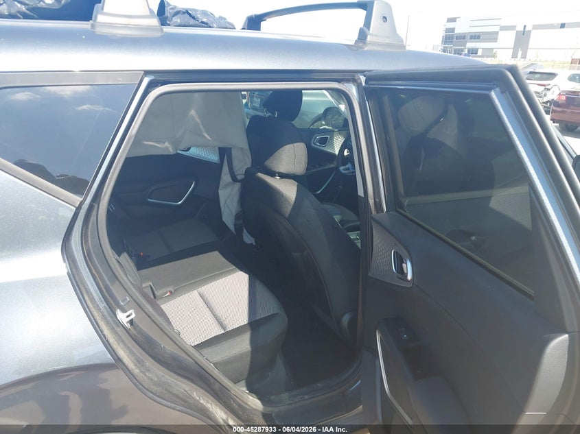 2024 Kia Soul VIN KNDJ23AU3R7909467 IAAI salvage auction — LEFT SIDE, Salvage (Texas), sold $4,000 on 2026-07-28 (photo 8)