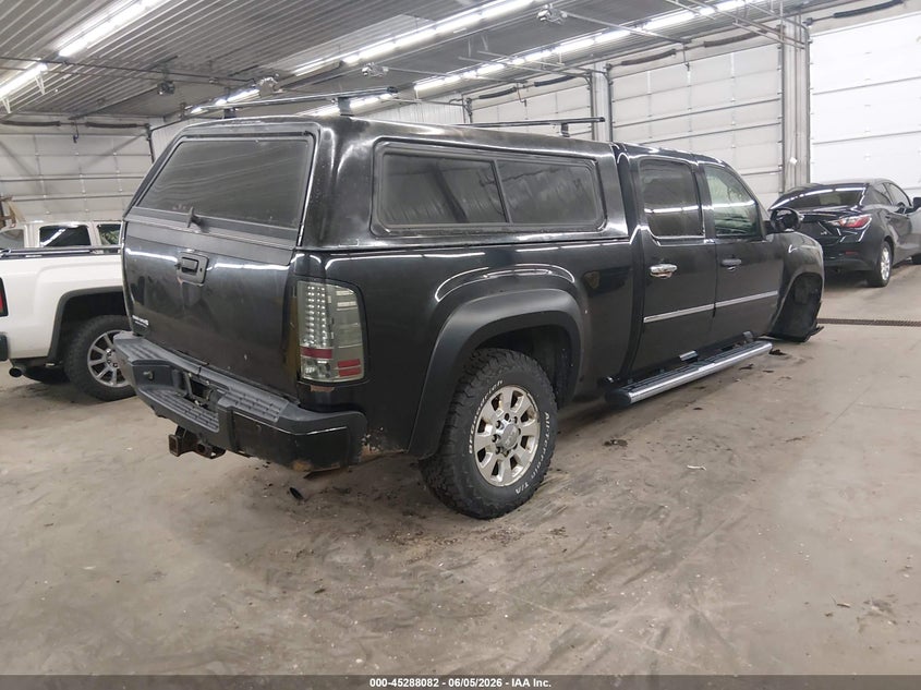 2011 Gmc SIERRA VIN 1GT125CG3BF202139 IAAI salvage auction — RIGHT FRONT, Salvage (Minnesota), sold $2,500 on 2026-08-23 (photo 4)