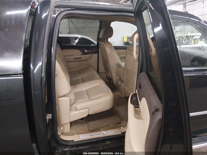 2011 Gmc SIERRA VIN 1GT125CG3BF202139 IAAI salvage auction — RIGHT FRONT, Salvage (Minnesota), sold $2,500 on 2026-08-23 (photo 8)