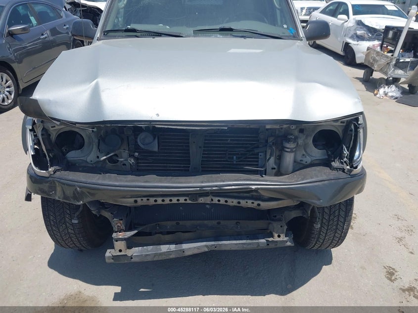 2003 Toyota Tacoma VIN 5TENM92N03Z211615 IAAI salvage auction — FRONT END, Salvage (California), sold $3,850 on 2026-07-22 (photo 6)
