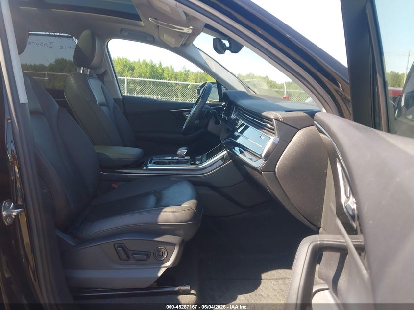 2023 Audi Q7 VIN WA1LXBF71PD001096 IAAI salvage auction — REAR END, Salvage Title, sold $25,250 on 2026-07-08 (photo 5)