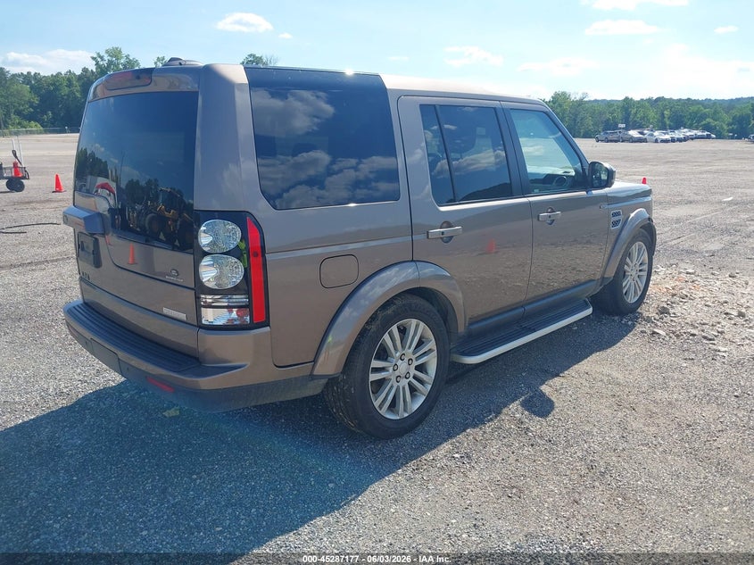 2016 Land rover Lr4 VIN SALAK2V6XGA796860 IAAI salvage auction — NORMAL WEAR, Salvage Title, sold $800 on 2026-07-22 (photo 4)