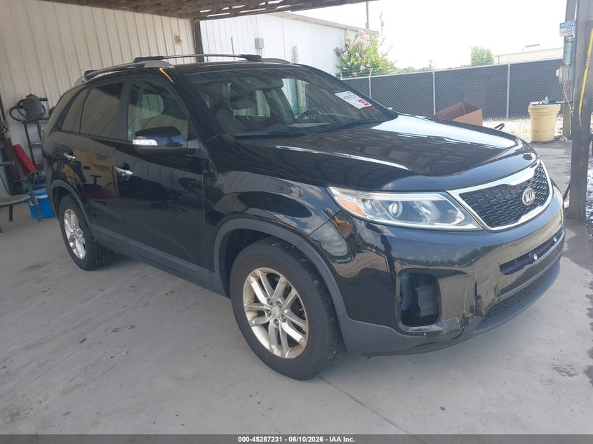 2014 Kia Sorento VIN 5XYKT3A60EG432058 IAAI salvage auction — NORMAL WEAR, Clear-Dealer Only (West Virginia), sold $900 on 2026-07-06 (photo 1)