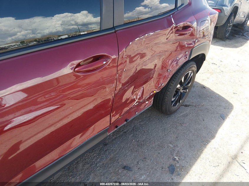 2023 Chevrolet Trailblazer VIN KL79MPSL5PB212738 IAAI salvage auction — LEFT SIDE, Salvage Title, sold $4,300 on 2026-07-20 (photo 6)