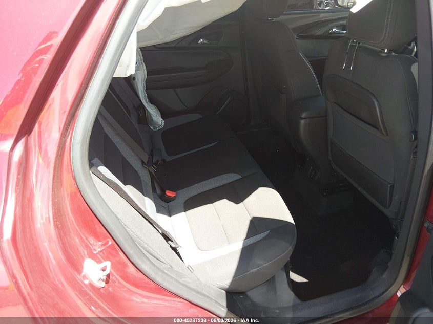 2023 Chevrolet Trailblazer VIN KL79MPSL5PB212738 IAAI salvage auction — LEFT SIDE, Salvage Title, sold $4,300 on 2026-07-20 (photo 8)