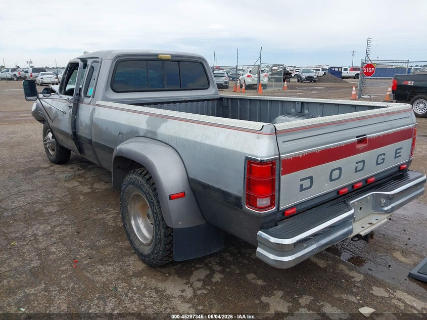 1992 Dodge D-series VIN 3B7ME33C0NM511013 IAAI salvage auction — LEFT SIDE, Original (Texas), sold $7,100 on 2026-08-18 (photo 3)