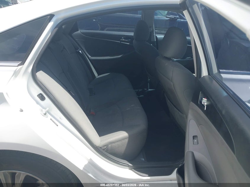 2014 Hyundai Sonata VIN 5NPEB4ACXEH885902 IAAI salvage auction — Front End, Salvage, sold $1,625 on 2026-07-08 (photo 8)
