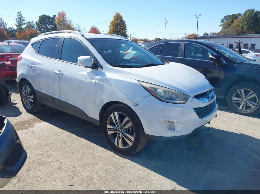 2015 Hyundai Tucson VIN KM8JU3AG6FU105774 IAAI salvage auction — LEFT FRONT, Clear (North Carolina), sold $2,025 on 2026-07-20 (photo 1)