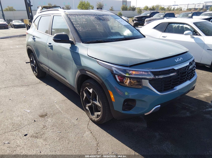 2025 Kia Seltos VIN KNDEUCAA5S7760941 IAAI salvage auction — FRONT & REAR, Salvage Title, sold $5,600 on 2026-07-10 (photo 1)