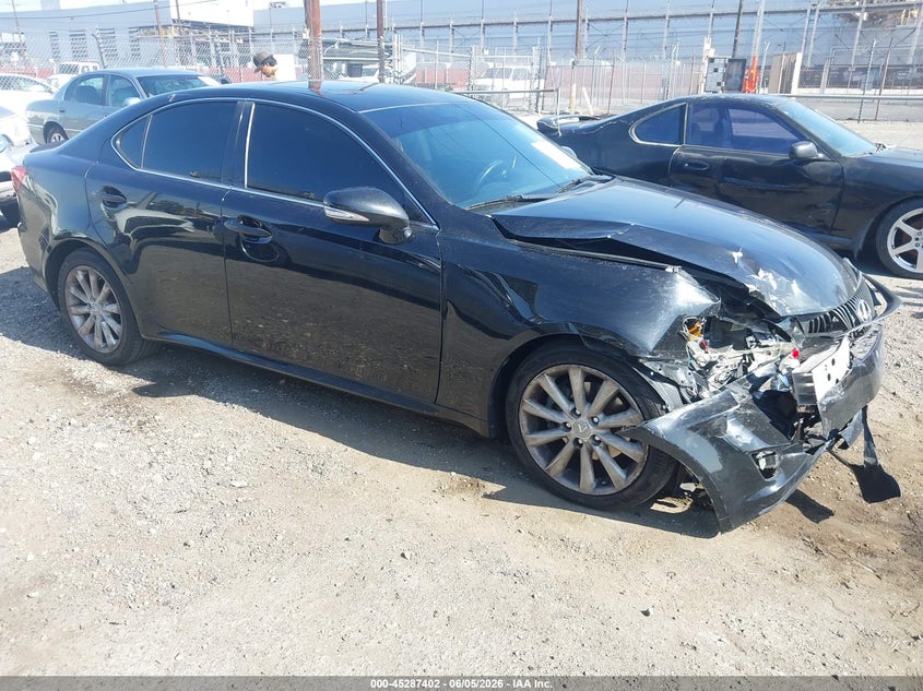 2010 Lexus Is VIN JTHBF5C2XA5126001 IAAI salvage auction — RIGHT FRONT, Salvage (California), sold $825 on 2026-07-07 (photo 1)