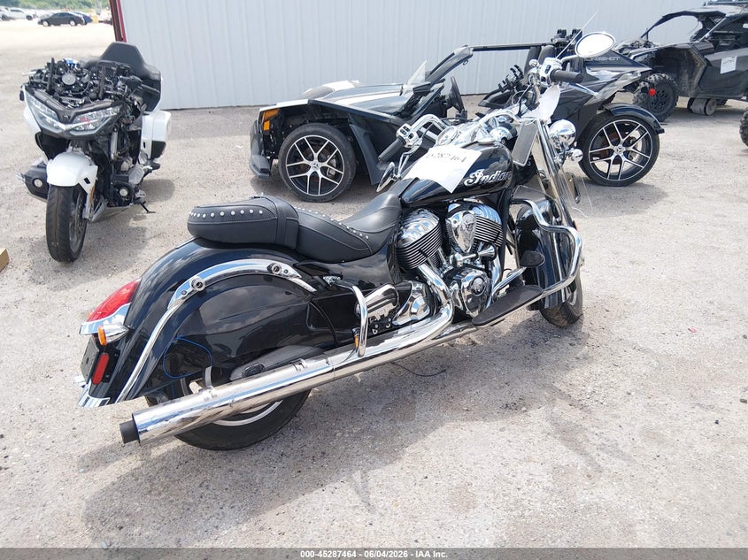 2019 Indian motorcycle co. Springfield VIN 56KTHAAA4K3376117 IAAI salvage auction — REAR END, Original (Texas), sold $3,500 on 2026-07-09 (photo 4)