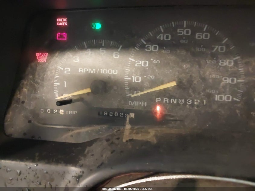 1998 Chevrolet S-10 pickup VIN 2GCEK19R5W1276517 IAAI salvage auction — NORMAL WEAR, Clear (Michigan), sold $675 on 2026-07-07 (photo 7)