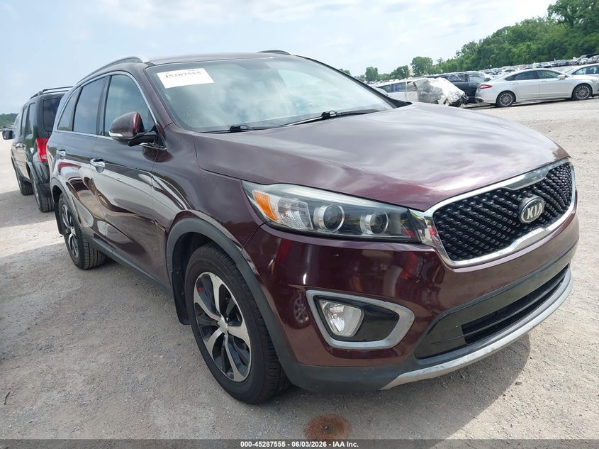 2016 Kia Sorento VIN 5XYPH4A52GG129144 IAAI salvage auction — BIO HAZARD, Clear (Minnesota), sold $2,100 on 2026-07-08 (photo 1)
