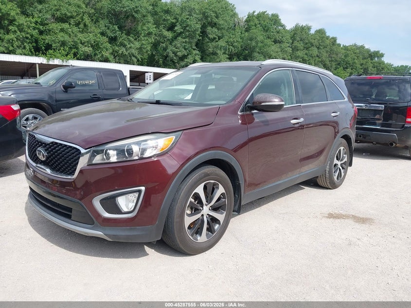 2016 Kia Sorento VIN 5XYPH4A52GG129144 IAAI salvage auction — BIO HAZARD, Clear (Minnesota), sold $2,100 on 2026-07-08 (photo 2)