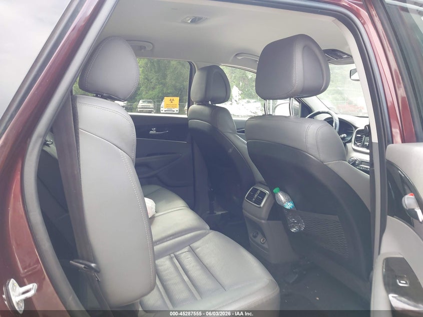 2016 Kia Sorento VIN 5XYPH4A52GG129144 IAAI salvage auction — BIO HAZARD, Clear (Minnesota), sold $2,100 on 2026-07-08 (photo 8)