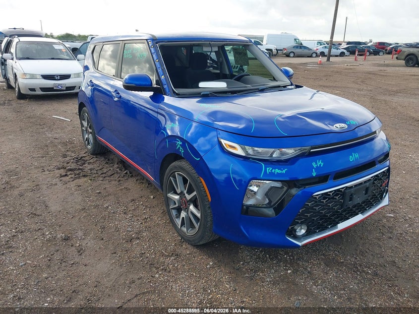 2020 Kia Soul VIN KNDJ63AU9L7117576 IAAI salvage auction — HAIL, Salvage Title, sold $2,950 on 2026-07-29 (photo 1)