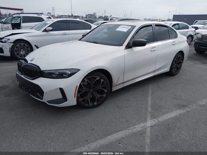 2025 BMW 3er VIN 3MW69CW04S8F76298 IAAI salvage auction — RIGHT FRONT, Wait Title, sold $25,000 on 2026-08-17 (photo 2)