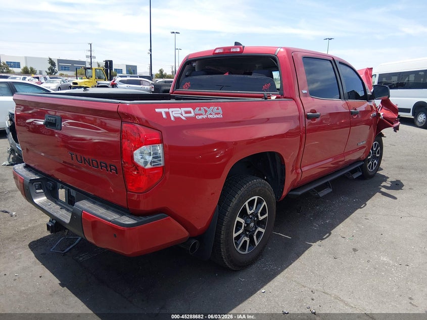 2020 Toyota Tundra VIN 5TFDY5F1XLX947484 IAAI salvage auction — RIGHT FRONT, Salvage Title, sold $11,800 on 2026-07-10 (photo 4)