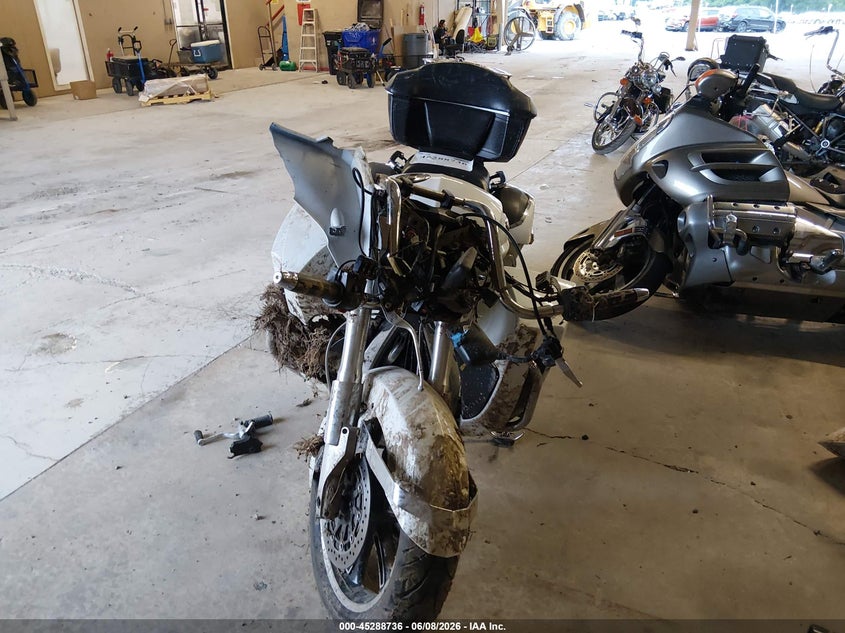 2012 Victory Cross country VIN 5VPTW36N6C3004803 IAAI salvage auction — ALL OVER, Salvage (Tennessee), sold $325 on 2026-07-28 (photo 5)