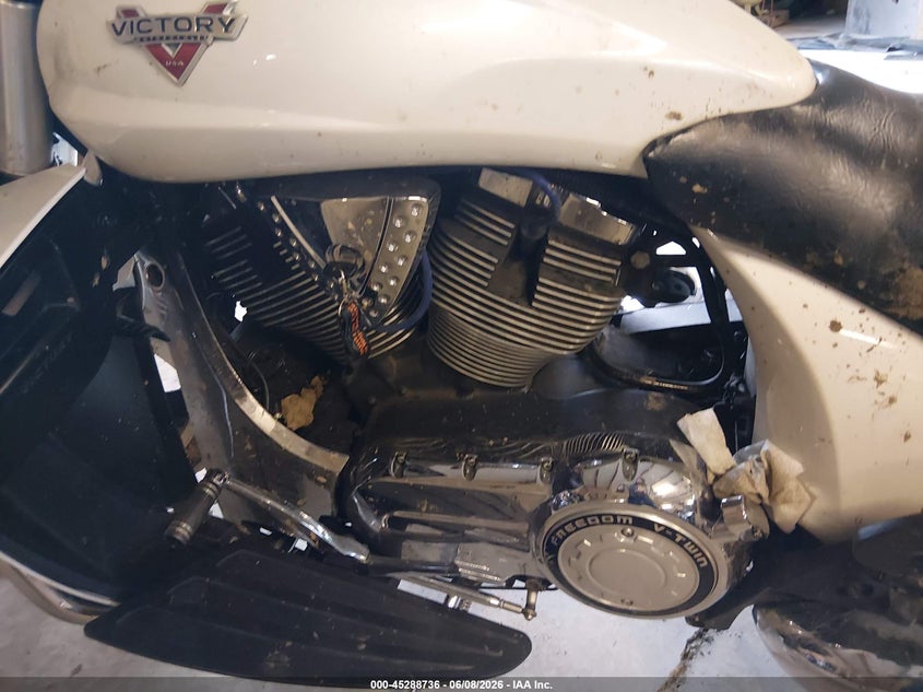 2012 Victory Cross country VIN 5VPTW36N6C3004803 IAAI salvage auction — ALL OVER, Salvage (Tennessee), sold $325 on 2026-07-28 (photo 9)