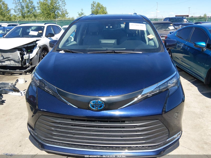 2024 Toyota Sienna VIN 5TDYSKFC4RS143022 IAAI salvage auction — HAIL, Salvage (Ohio), sold $28,550 on 2026-07-14 (photo 6)