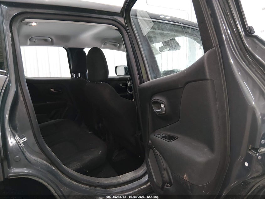 2021 Jeep Renegade VIN ZACNJDAB5MPN34053 IAAI salvage auction — REAR END, Salvage Title, sold $2,100 on 2026-07-26 (photo 8)