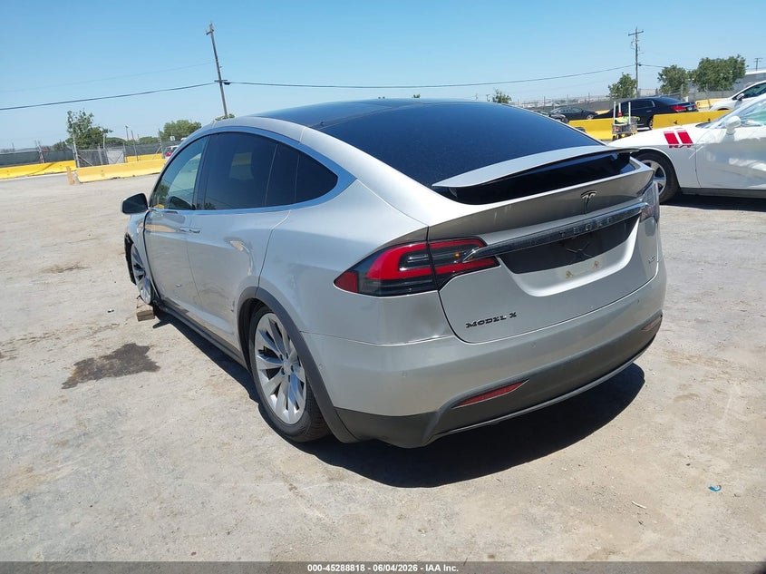 2016 Tesla Model x VIN 5YJXCAE23GF005081 IAAI salvage auction — LEFT FRONT, Salvage Title, sold $5,600 on 2026-07-16 (photo 3)