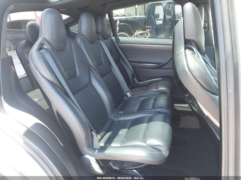 2016 Tesla Model x VIN 5YJXCAE23GF005081 IAAI salvage auction — LEFT FRONT, Salvage Title, sold $5,600 on 2026-07-16 (photo 8)