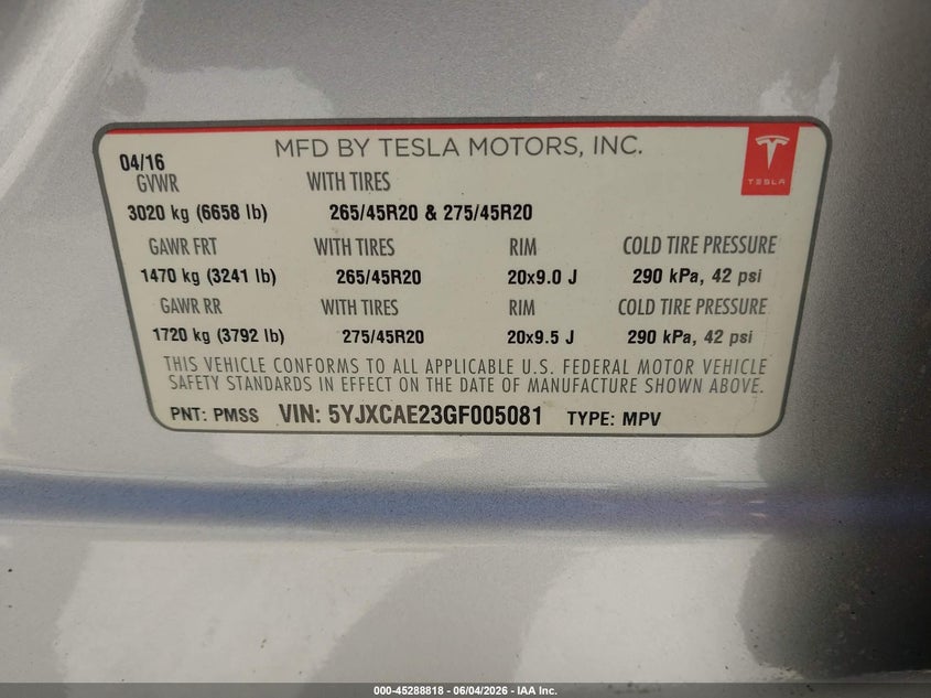 2016 Tesla Model x VIN 5YJXCAE23GF005081 IAAI salvage auction — LEFT FRONT, Salvage Title, sold $5,600 on 2026-07-16 (photo 9)