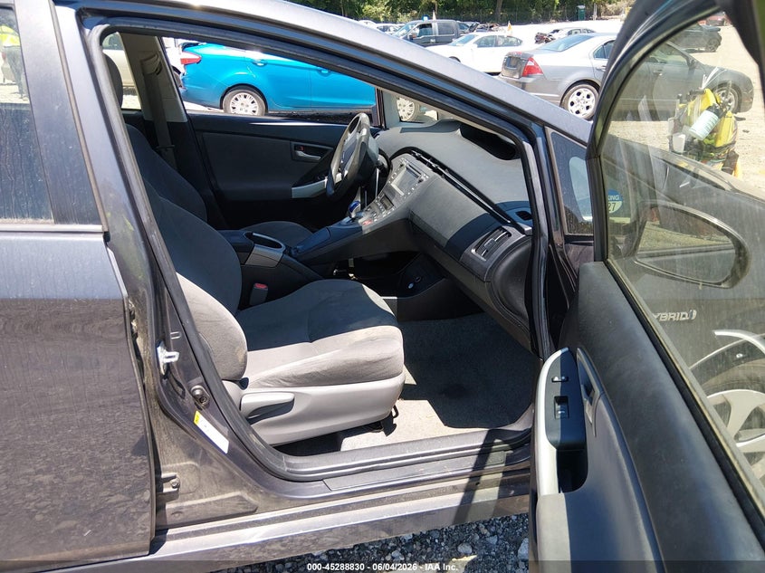 2014 Toyota Prius VIN JTDKN3DU1E1773747 IAAI salvage auction — LEFT FRONT, Salvage Title, sold $1,200 on 2026-07-17 (photo 5)