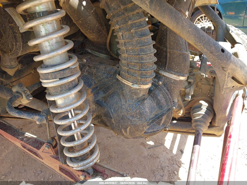 2017 Can-am/ brp Maverick VIN 3JBVNAW27HK000266 IAAI salvage auction — ROLLOVER, Salvage Title, sold $5,500 on 2026-07-17 (photo 9)