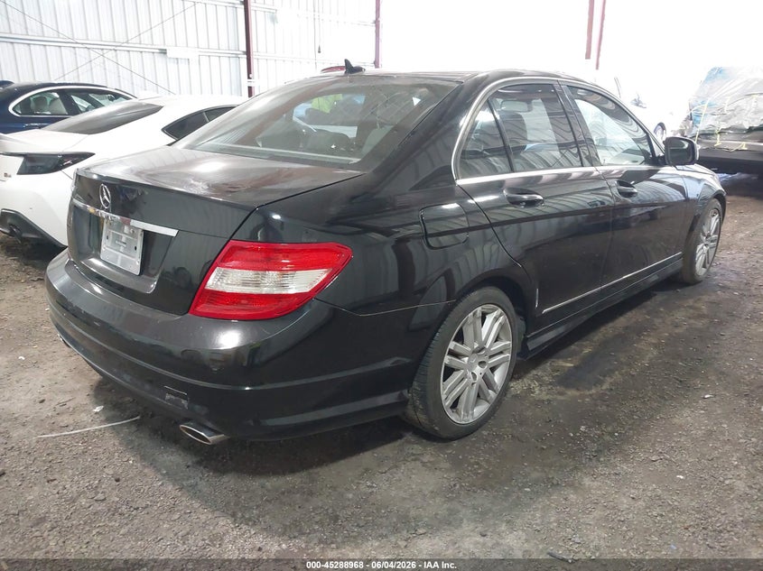 2009 Mercedes-benz C-klasse VIN WDDGF54X49R065367 IAAI salvage auction — ELECTRICAL, Clear (Virginia), sold $325 on 2026-07-23 (photo 4)