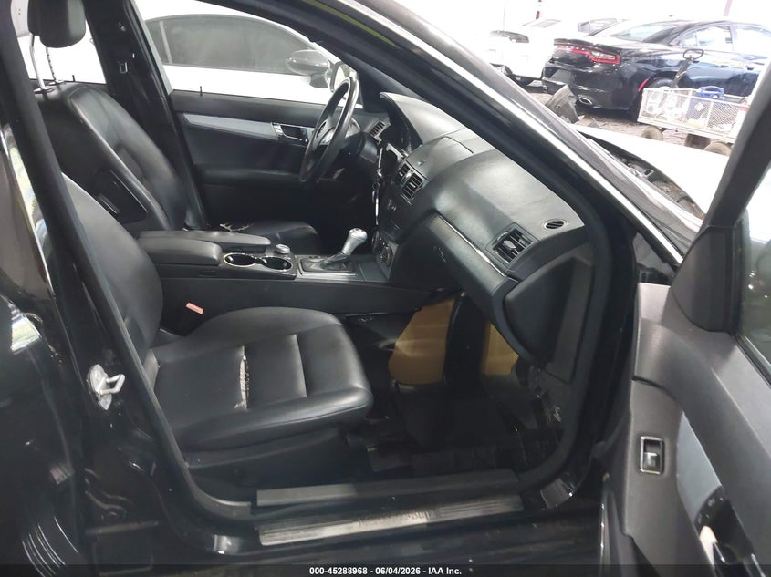 2009 Mercedes-benz C-klasse VIN WDDGF54X49R065367 IAAI salvage auction — ELECTRICAL, Clear (Virginia), sold $325 on 2026-07-23 (photo 5)