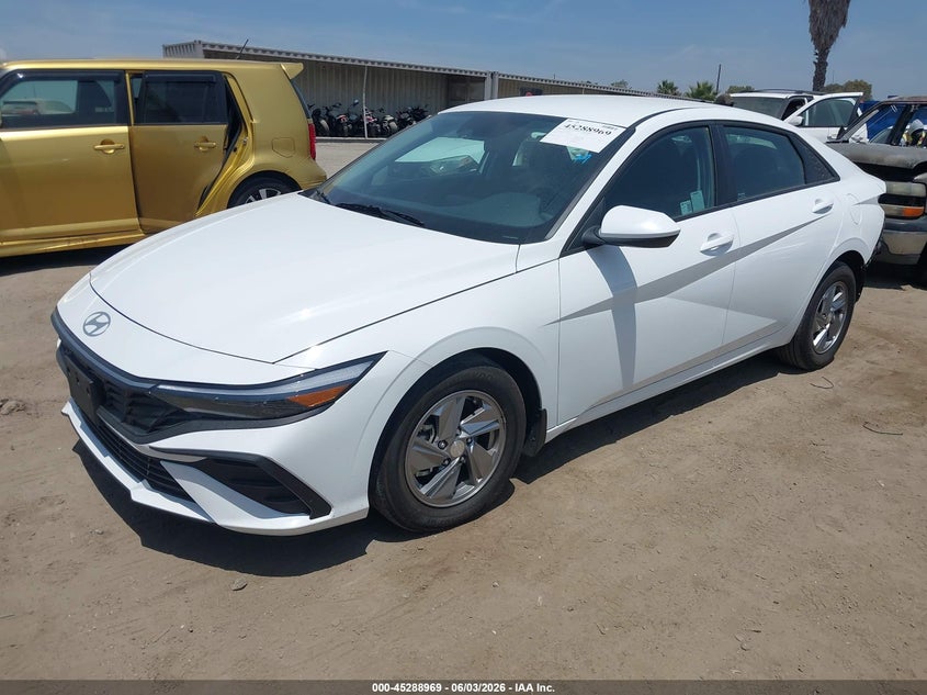 2025 Hyundai Elantra VIN KMHLL4DG9SU932837 IAAI salvage auction — REAR END, Salvage Title, sold $6,300 on 2026-07-22 (photo 2)