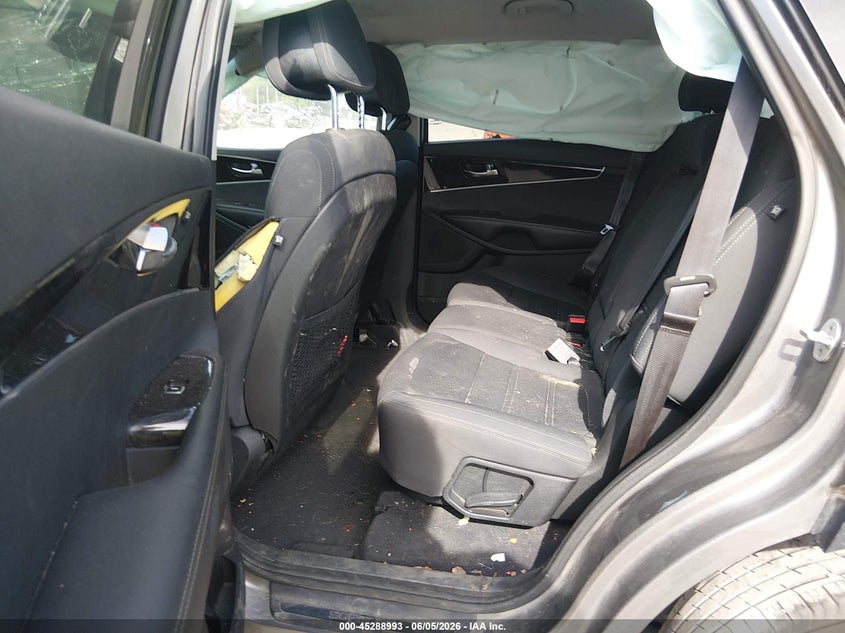 2016 Kia Sorento VIN 5XYPGDA39GG020262 IAAI salvage auction — ROLLOVER, Salvage (Pennsylvania), sold $50 on 2026-07-29 (photo 8)