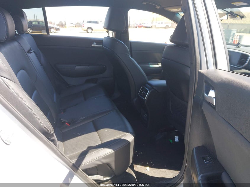 2020 Kia Sportage VIN KNDP6CAC2L7684066 IAAI salvage auction — THEFT, Salvage Title, sold $2,675 on 2026-07-15 (photo 8)