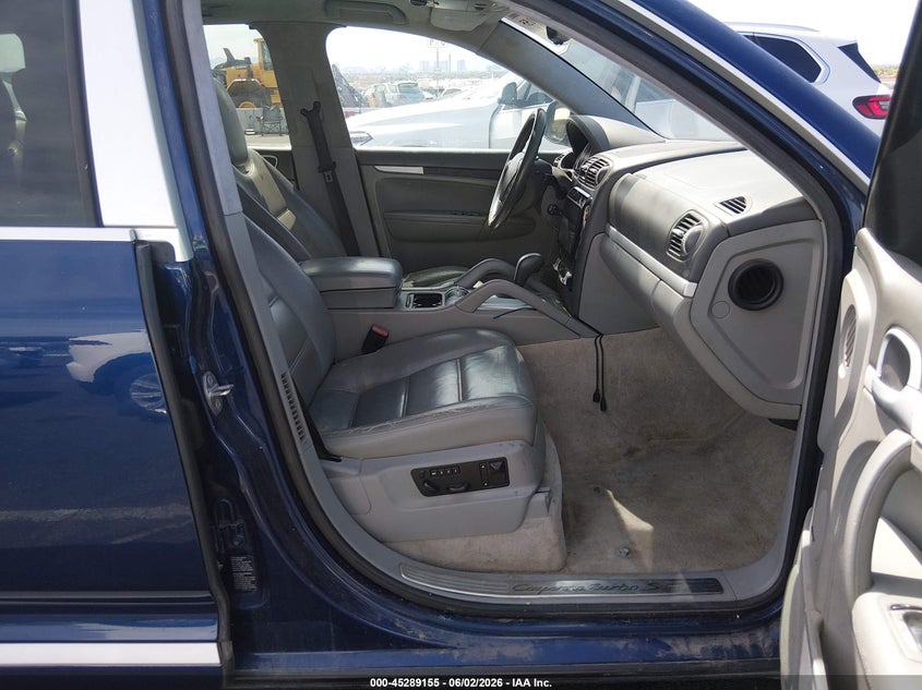 2006 Porsche Cayenne VIN WP1AC29P56LA92042 IAAI salvage auction — NORMAL WEAR, Salvage (Texas), sold $725 on 2026-08-07 (photo 5)