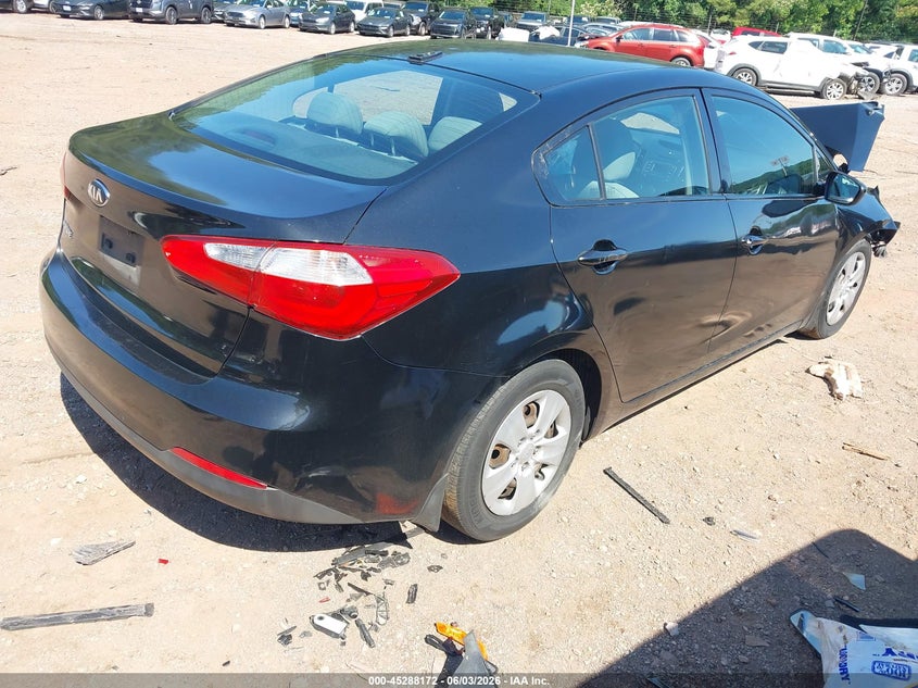 2015 Kia Forte VIN KNAFK4A67F5408924 IAAI salvage auction — FRONT END, Salvage Title, sold $225 on 2026-07-15 (photo 4)